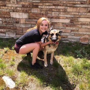 Meet your Posher, Faith